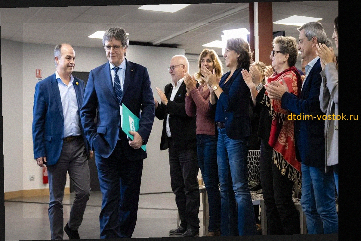 Junts делает ставку на возвращение Пучдемона, пока PSOE выжидает