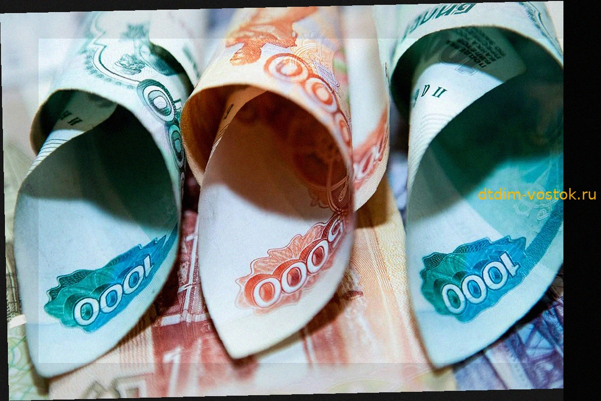 Можно ли просить у Бога деньги? Объяснение православного священника