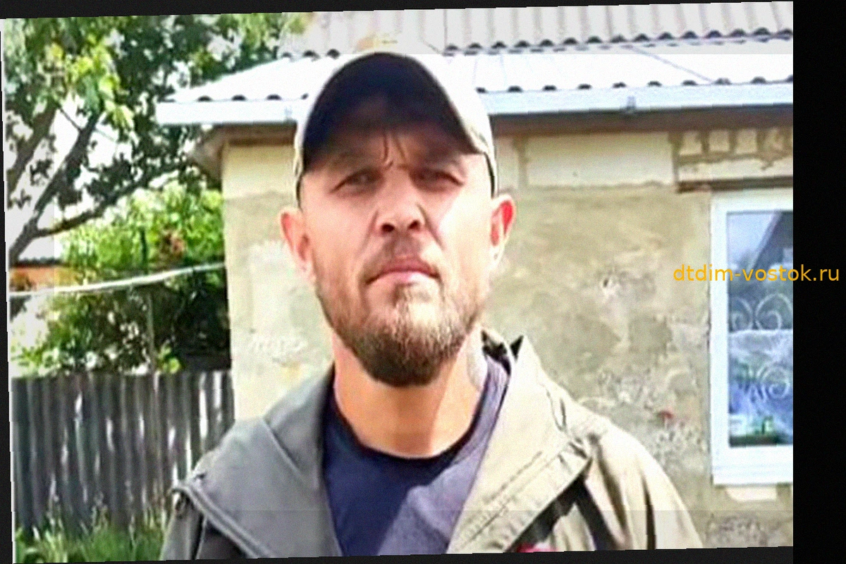 Арест военнослужащего Лунина: обвинения в экстремизме после публичных обращений к президенту