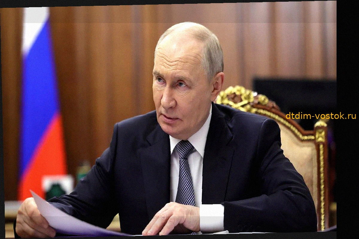Напутствие Владимира Путина выпускникам: о призвании, будущем страны и "гене победителей"