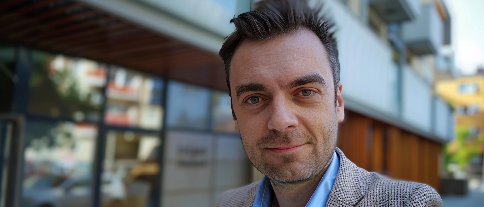 Давид Светлов